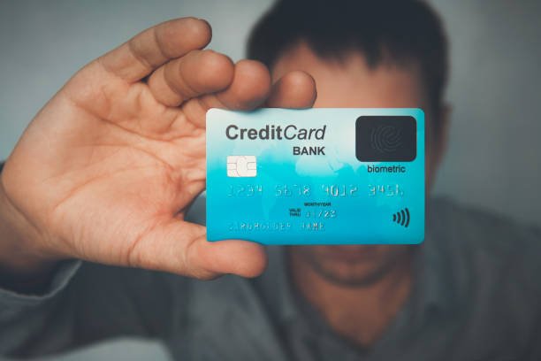 How Modern Banking Solutions Help Consumers Save More