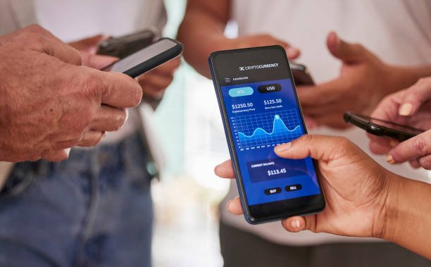How mobile finance apps can make people's financial lives easier 